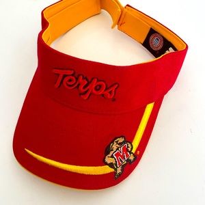 Maryland Terapins or Terps visor! Great shape and shops quickly!